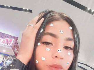 Erotikus videocsevegés Janne-Amber