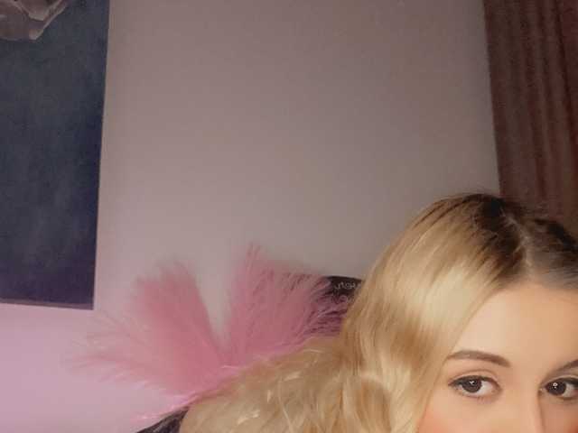 A profil fényképe jasmiehot69
