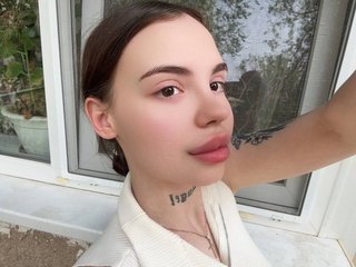 Erotikus videocsevegés JayleeBelly