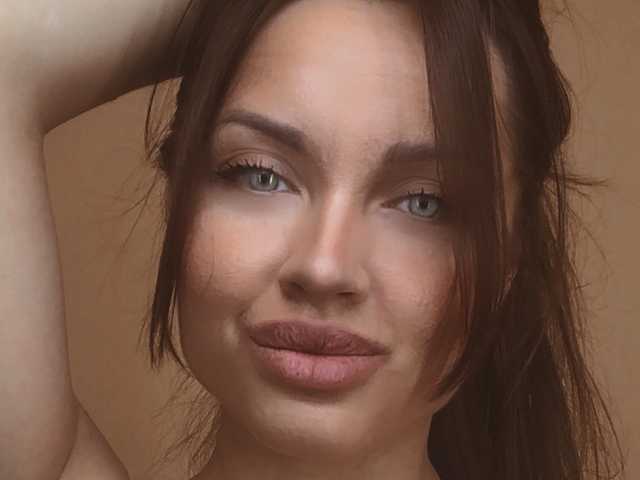 A profil fényképe _JenniferBomb
