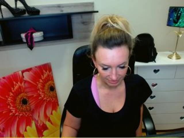 Sugárzási képernyőképek JennyTheOnex