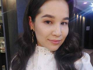 Erotikus videocsevegés jeonhi