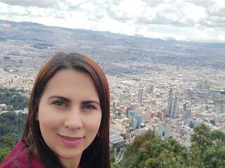 Erotikus videocsevegés JESSE-SWEET-