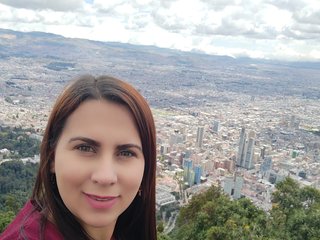 Erotikus videocsevegés JESSE-SWEET-