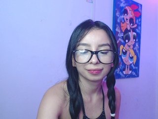 Erotikus videocsevegés charlotehere