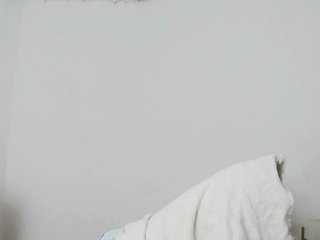 Erotikus videocsevegés Jhoselin26