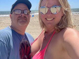 Erotikus videocsevegés jnjcoupletx