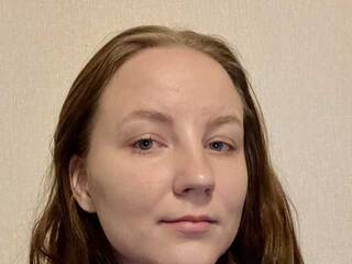 Erotikus videocsevegés jullsol