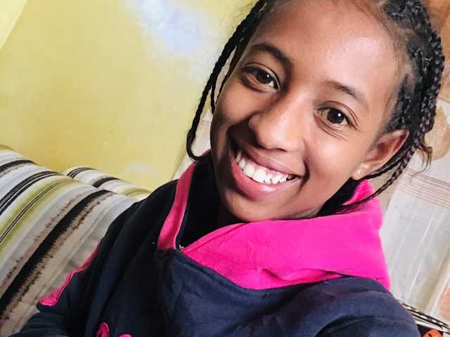 A profil fényképe Jolieculmetisse