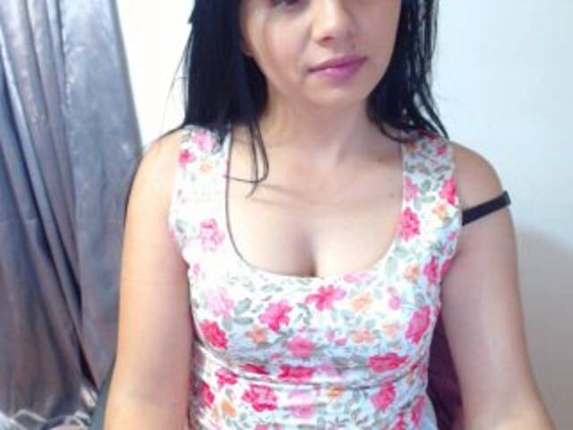 Sugárzási képernyőképek JolieNicole