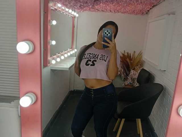 A profil fényképe juanita-tay