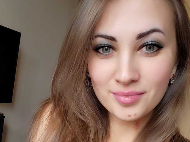 A profil fényképe JuicyIrina
