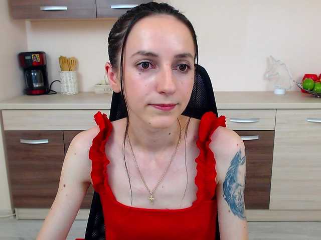 Sugárzási képernyőképek Julia-Jae