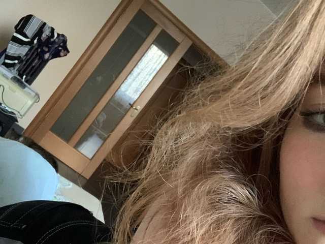 A profil fényképe JuliaJuly