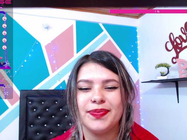 Fényképek julianalopezX Do you want to see me dance while I get naked? ok give me 200 tk and more motivation for more show #dancenaked #bodyoil #roleplay #playfeet #dildoplay #bignipples