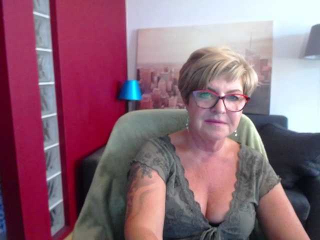 Sugárzási képernyőképek julieamberx