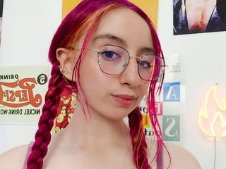 Erotikus videocsevegés JulietaShelby