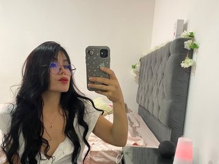 Erotikus videocsevegés JuliianaSmit