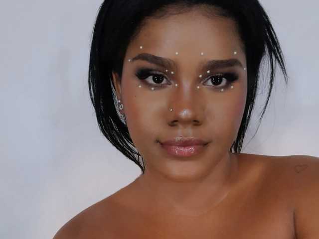 A profil fényképe JULYBUNNY