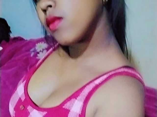A profil fényképe June-hot