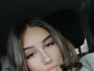 Erotikus videocsevegés Just-Kim