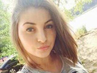 Erotikus videocsevegés jyzzii