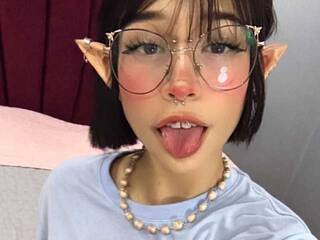 Erotikus videocsevegés kaataliina-saanta