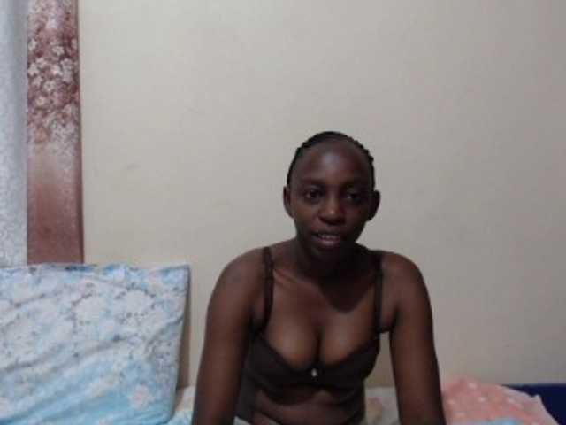 Fényképek Kaliibe hello guys welcome to my room have fun and enjoy sweet shows