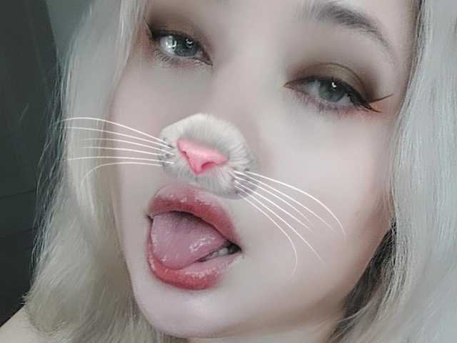 A profil fényképe KaliRoses