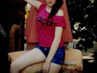 Erotikus videocsevegés kamaliyaaa