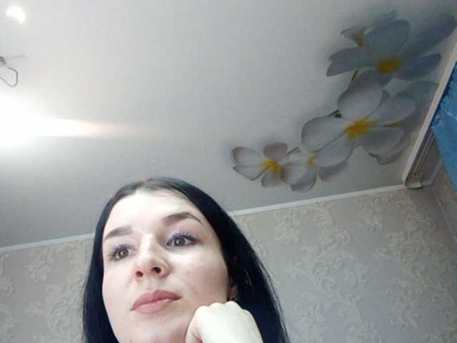 Fényképek KamariMurphy Hey guys!:) Goal- #Dance #hot #pvt #c2c #fetish #feet #roleplay Tip to add at friendlist and for requests!