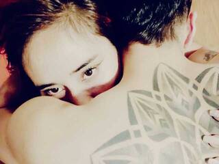 Erotikus videocsevegés kamasutrafest