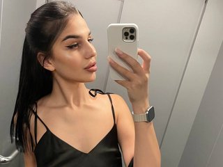 Erotikus videocsevegés KamilaVibes