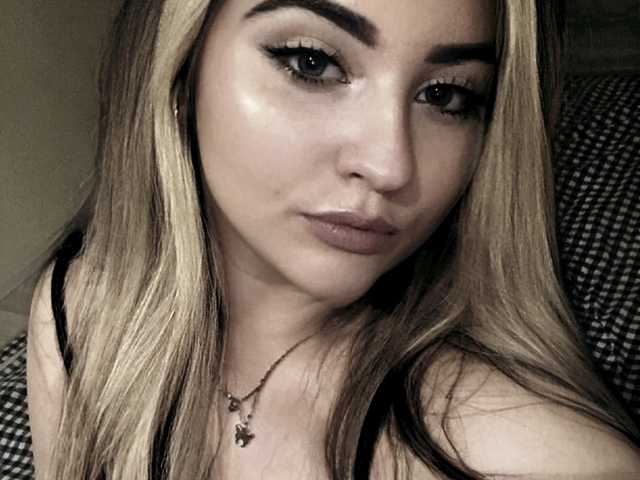 A profil fényképe Kamilla-assss