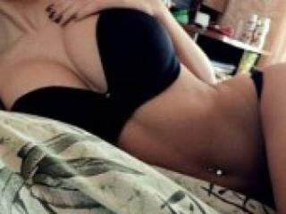 Erotikus videocsevegés kareglazkax