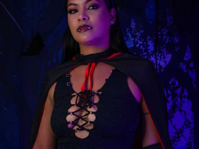 A profil fényképe karimee