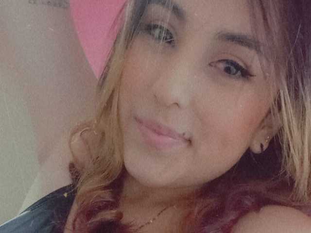 A profil fényképe Karoline-lov3