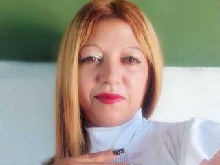 Erotikus videocsevegés KarolMegan