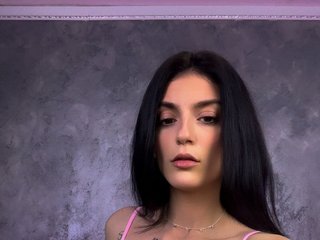 Erotikus videocsevegés KaseyCream