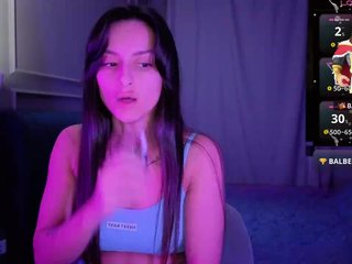 Erotikus videocsevegés KatarinaQueen