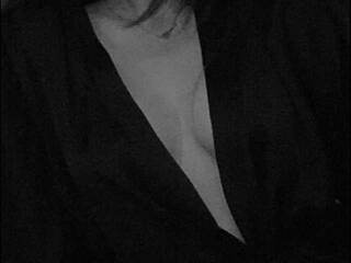 Erotikus videocsevegés Katemee