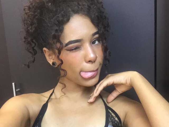 A profil fényképe KateMills2