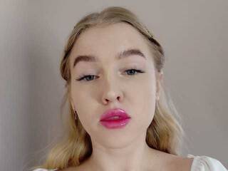 Erotikus videocsevegés KateSoll