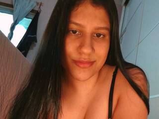 Erotikus videocsevegés katieliins