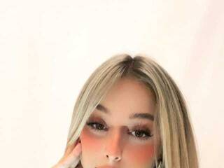 Erotikus videocsevegés katmiss25