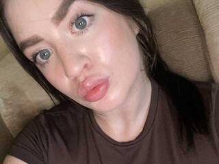 Erotikus videocsevegés Katrisha0001