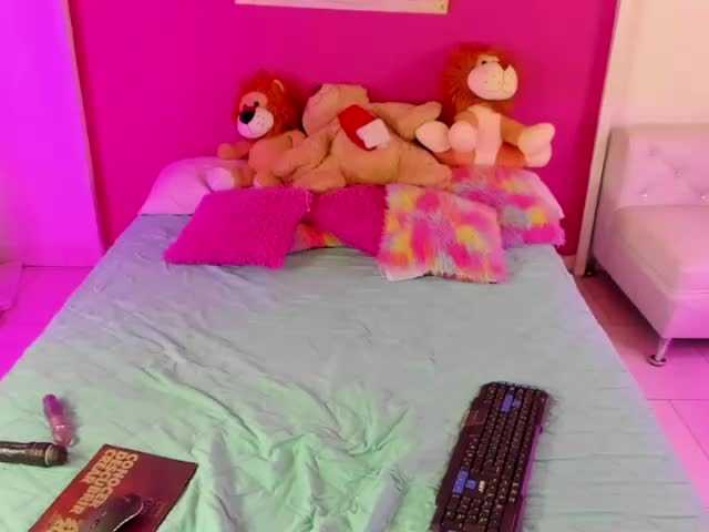 Sugárzási képernyőképek katthy-doll