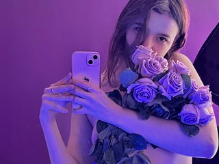 Erotikus videocsevegés Kattitoffy