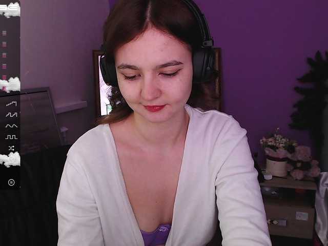Fényképek Kattitoffy Wellcome! my name i***atty, I’m 19 , so I’m young and hot girl, tip me and make me moan and cum