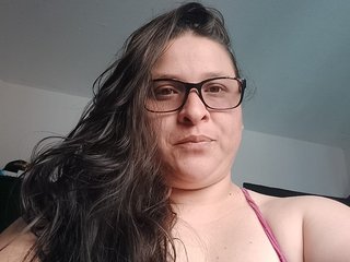 Erotikus videocsevegés katty-femdom